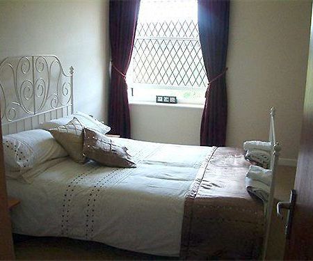 Hotel The Royal Oak Lydney Esterno foto